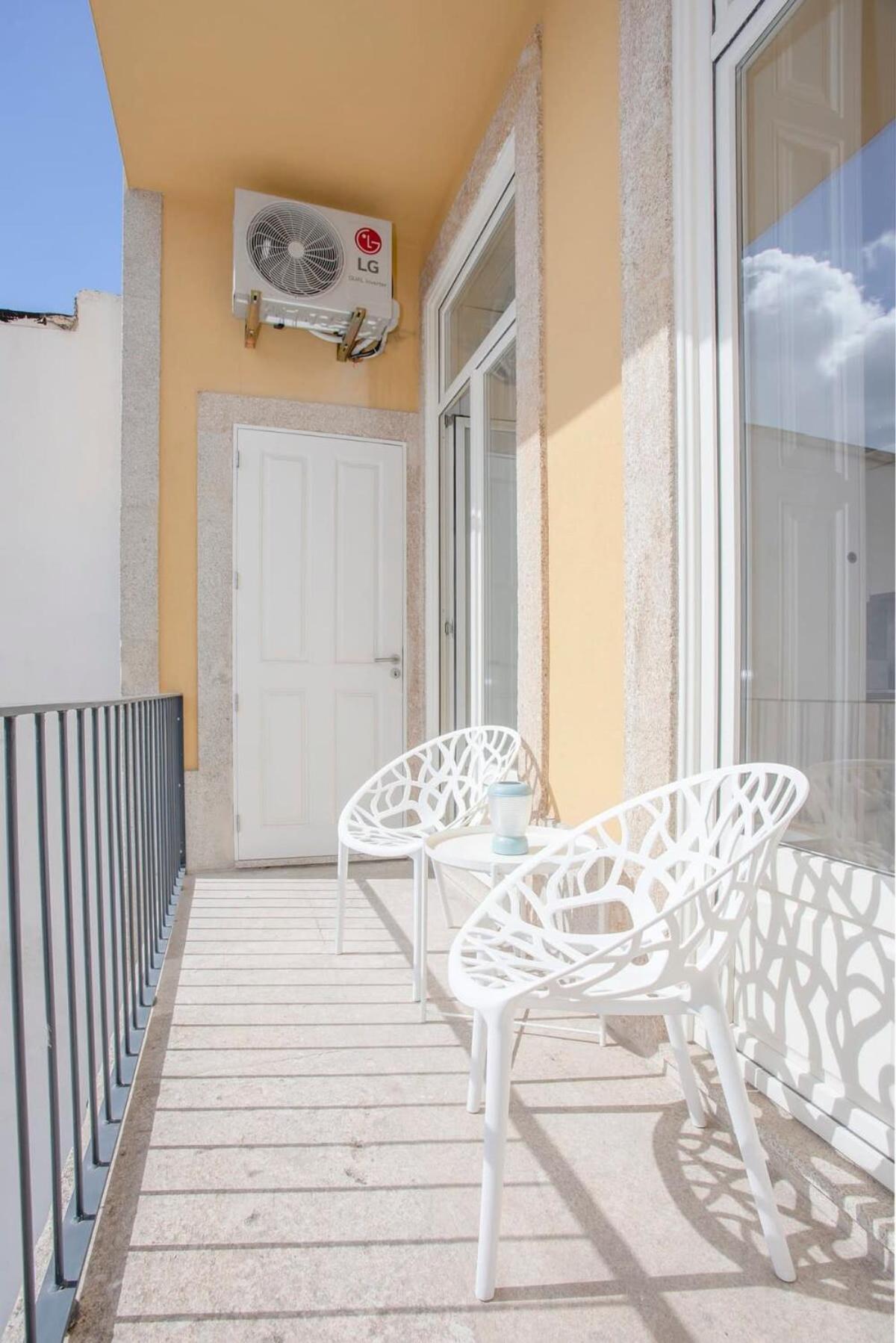 Liiiving In Porto - Downtown Balcony Studio Exteriér fotografie